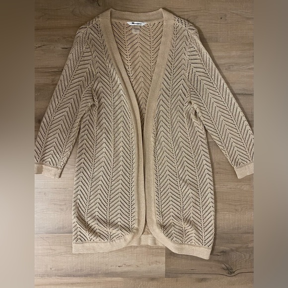 Peter Nygard Sweaters - NWOT PETER NYGARD Gold Shimmer Cardigan